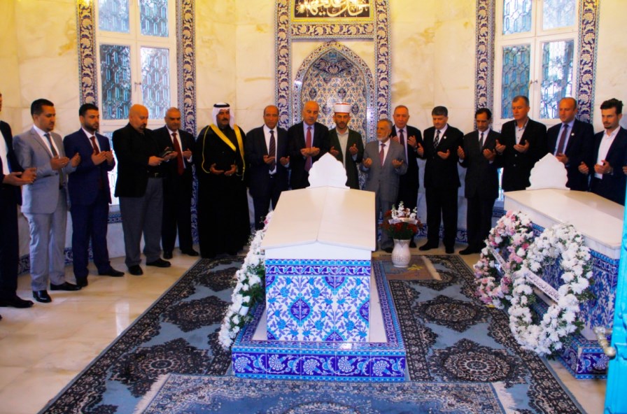 جمعية عون الثقافية تزور الأضرحة الملكية