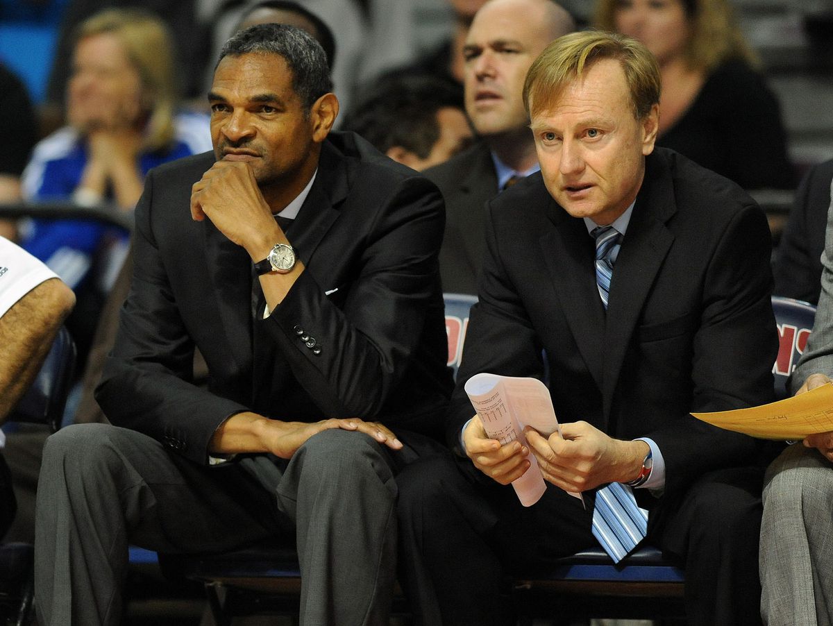 مازا تراخ يقود سلة الوحدات (صور)