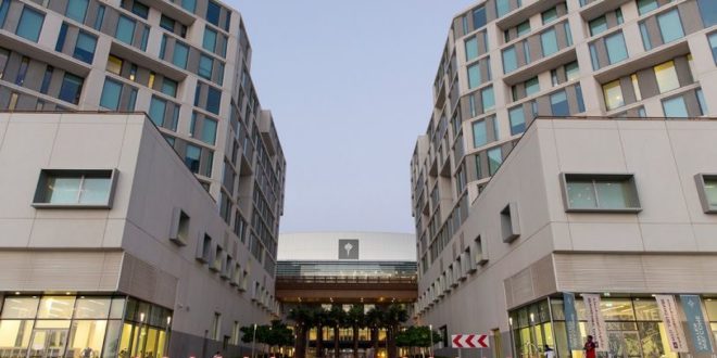 إيقاعات على السطح أمسيات الشعر المفتوحة