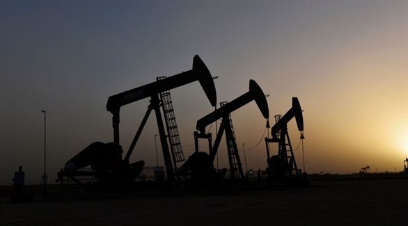 النفط يتراجع في ظل مخاوف جديدة