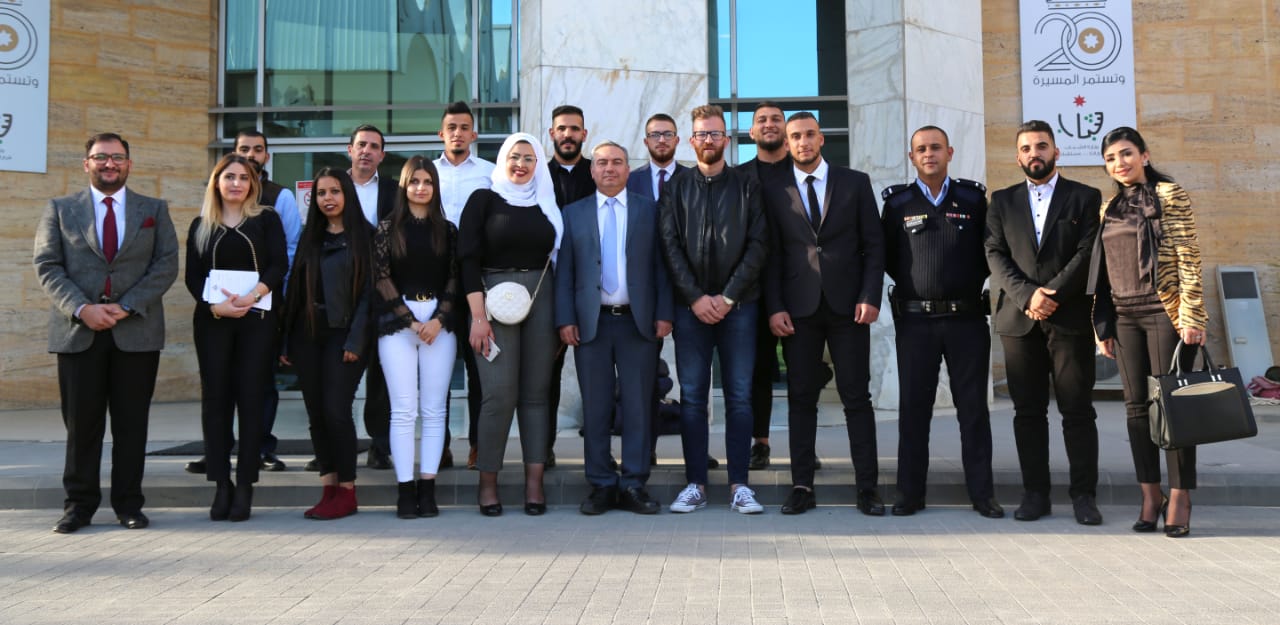 بريزات يلتقي «طلبة مقدسيون» ويوعز بإشراكهم