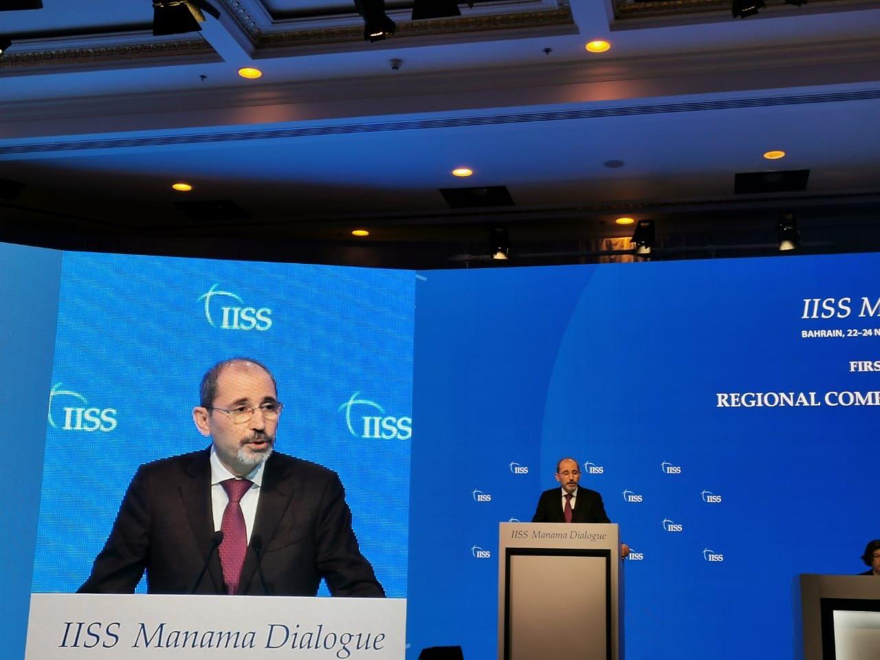 الصفدي: الأمن والسلام لن يتحققا إلا