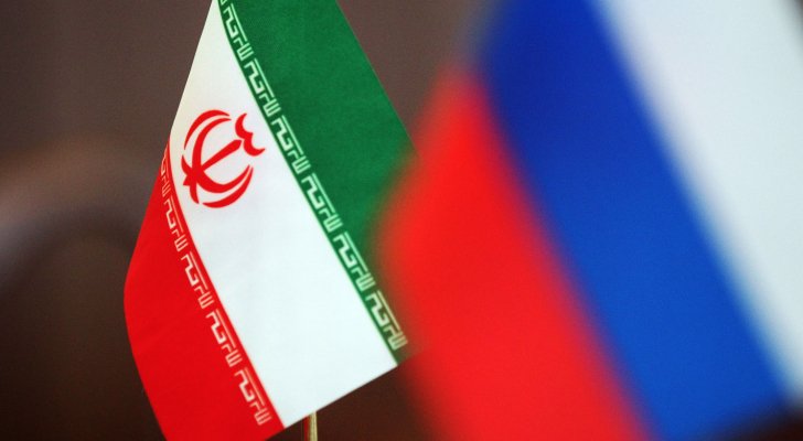 إيران تطلب قرضا من روسيا بقيمة