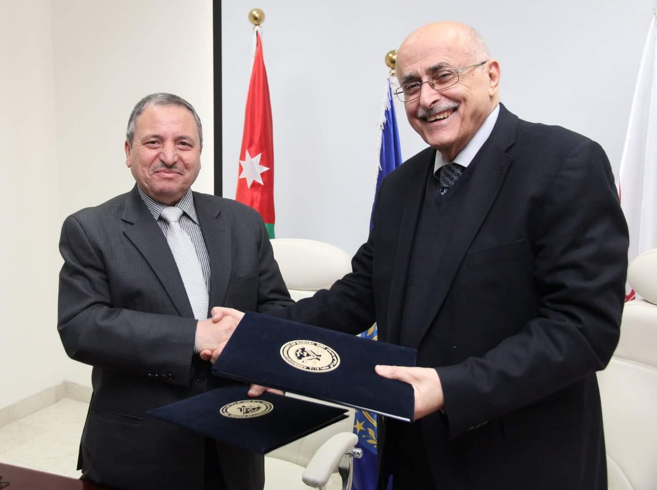 مذكرة تعاون بين الطفيلة التقنية والجامعة