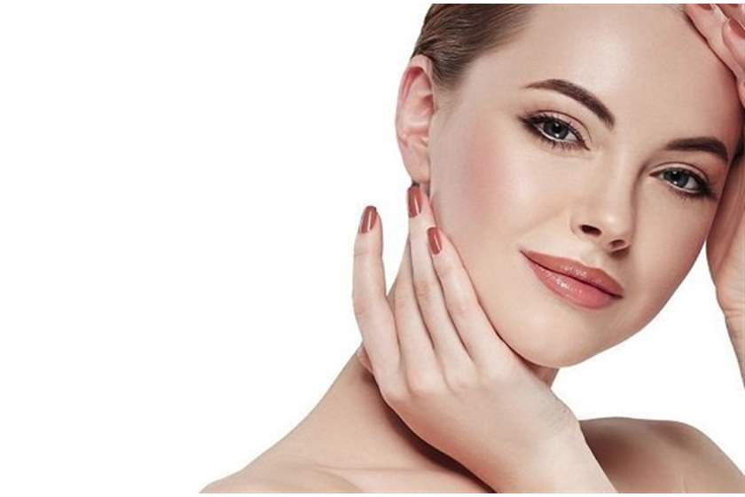 عشرة أطعمة يومية لبشرة مثالية