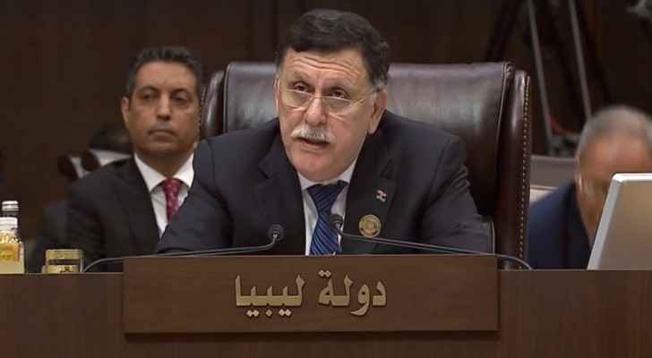 السراج يدعو القادة العرب لعدم التعامل