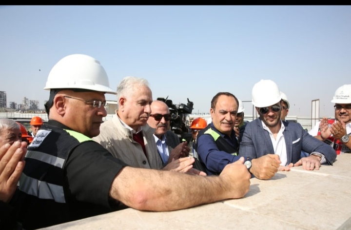 الصرايرة يضع حجر الأساس لمشروعي شركة