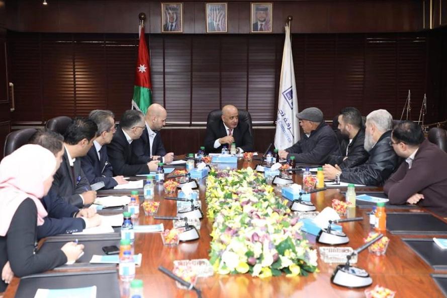 تجار طبربور يفوضون تجارة عمان للمطالبة