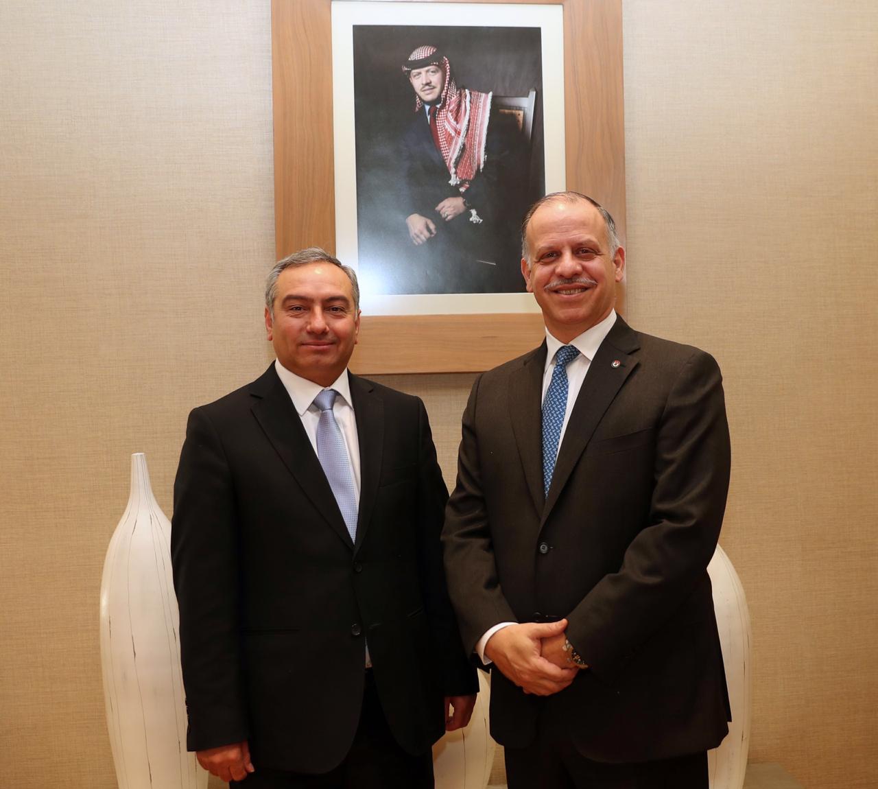 الأمير فيصل يلتقي البريزات ويبحث أوجه