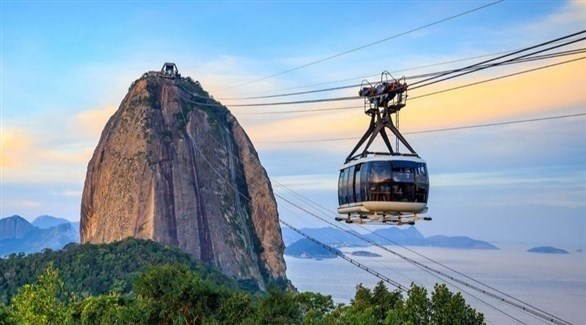 حجزات فندقية معلقة بين السماء والأرض