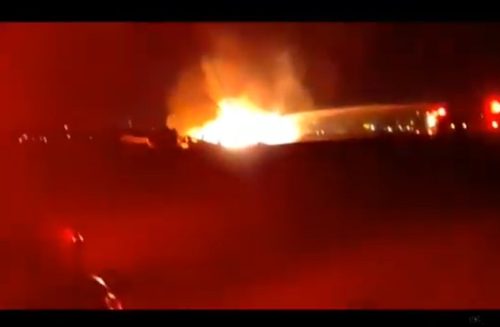 تحطم طائرة إسرائيلية واشتعال النيران فيها