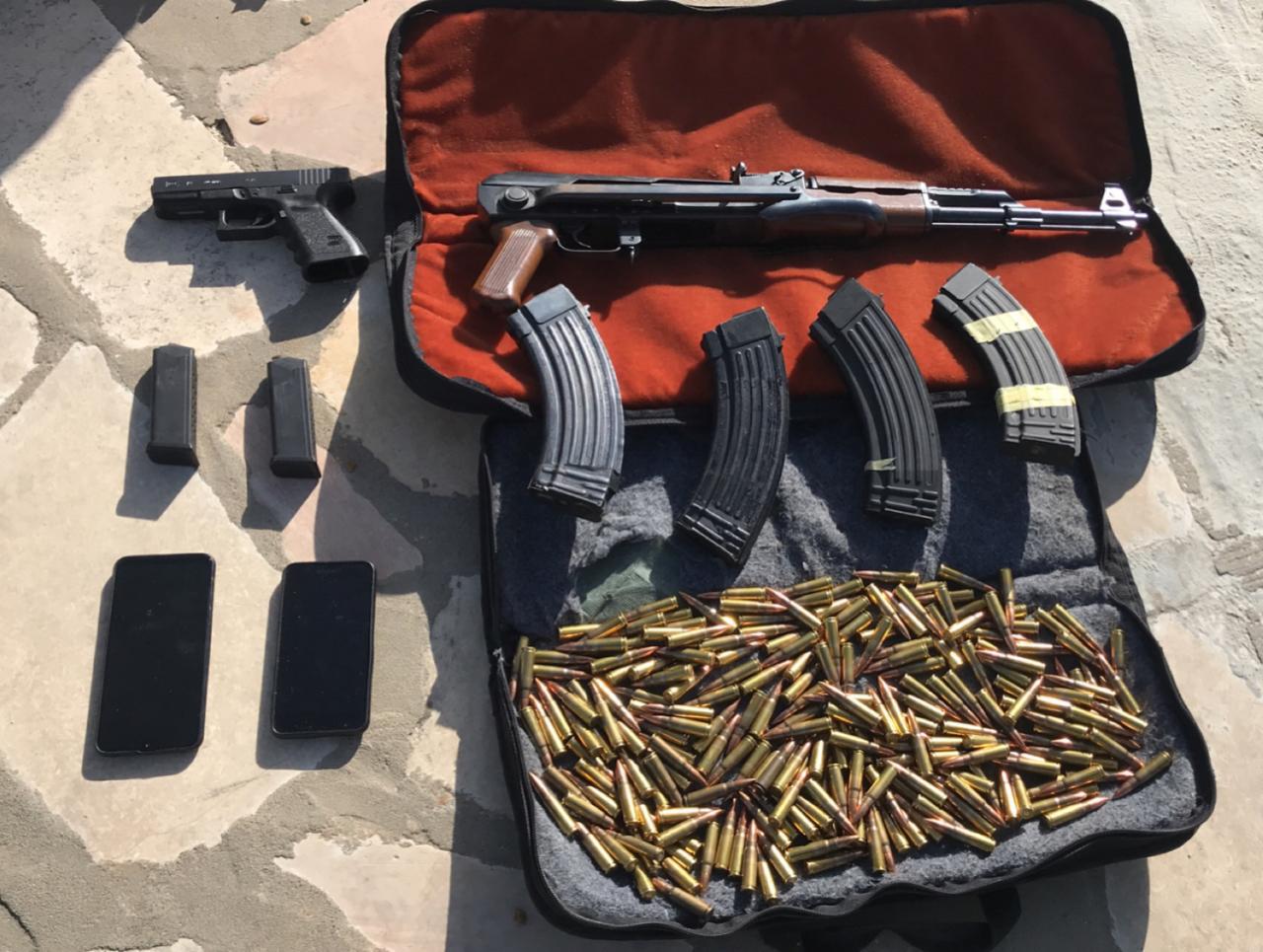 ضبط مروجين لـ «الكريستال المخدرة والحشيش»