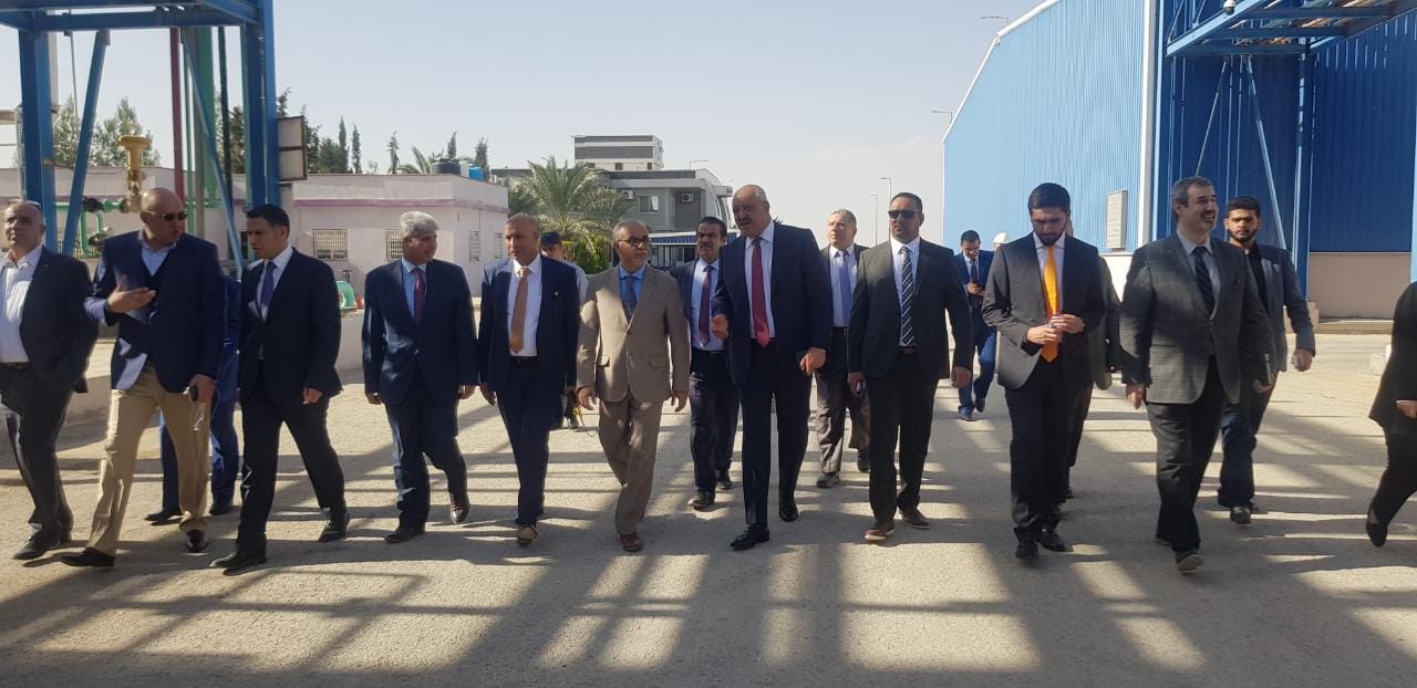 الوزني يضع حجر الأساس لمشروع استثماري