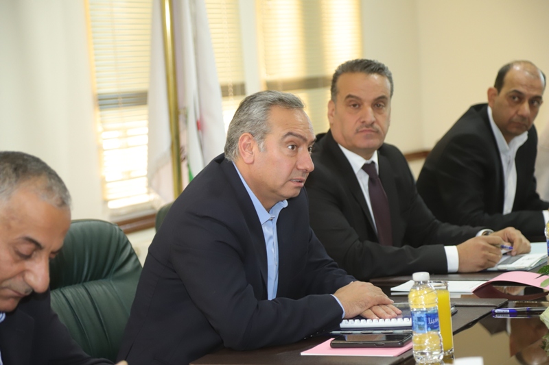 بريزات يؤكد أهمية الاستثمار في المنشآت