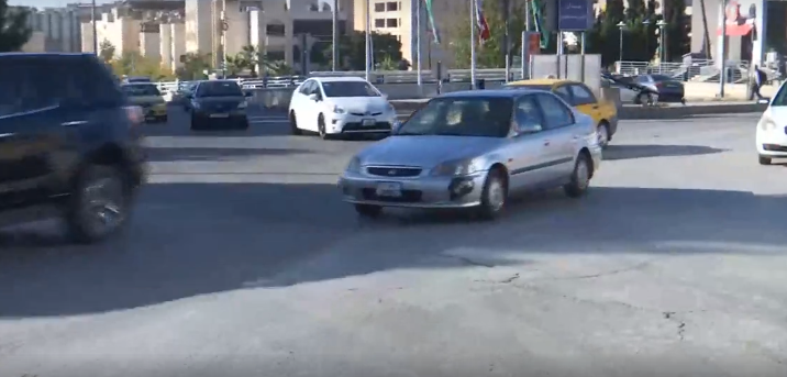 أمانة عمان تزيل الدوار السادس بالكامل