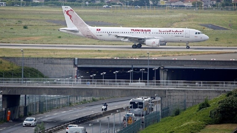 تسريح 1200 موظف في الخطوط التونسية