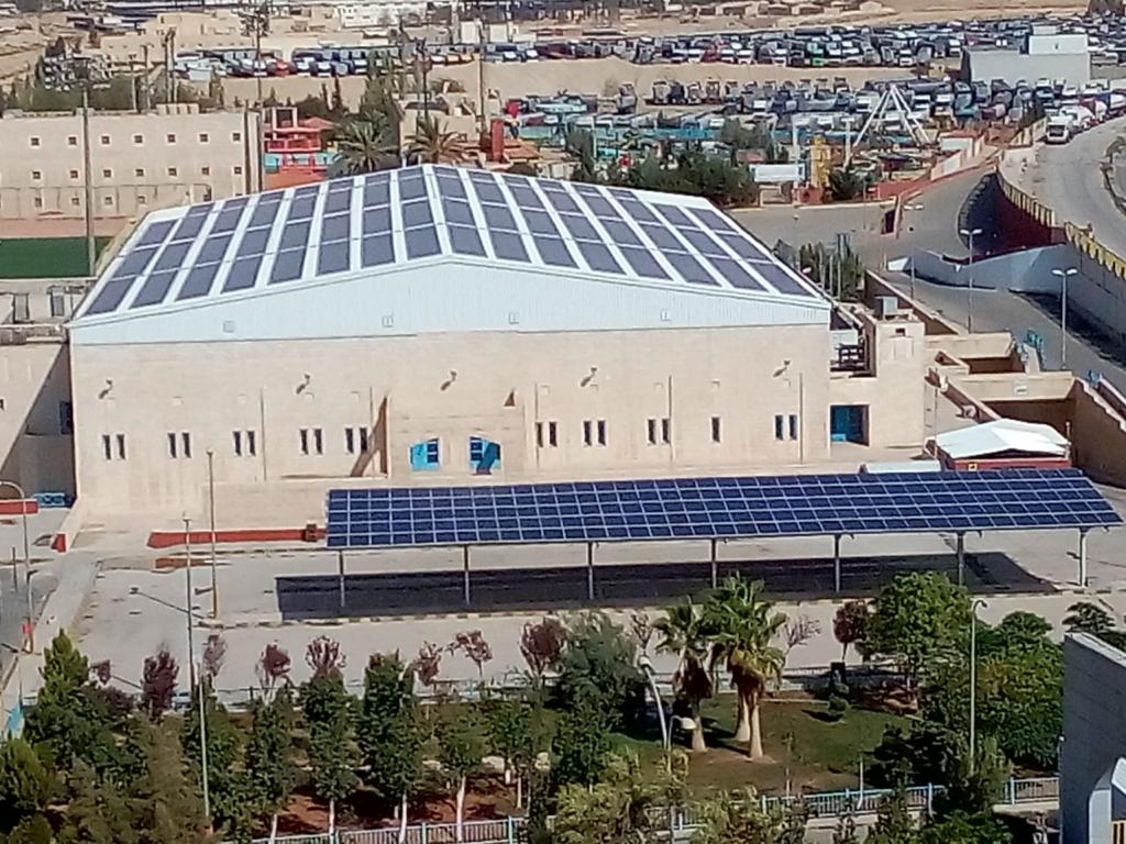 وزير الشباب يدشن مشروع الطاقة الشمسية