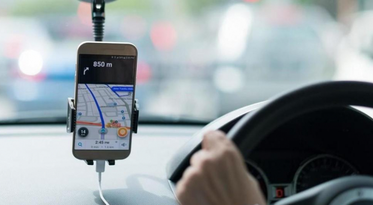 «الاتصالات»: تم حجب 10 تطبيقات نقل