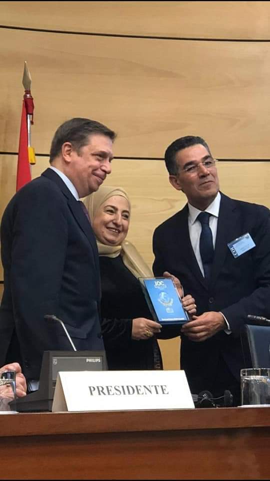 تكريم دولي للمهندسة المحيسن (صور)