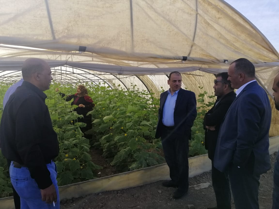 حداد والخدام يتفقدان المدارس الحقلية في