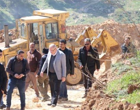 هلسه: اغلاق طريق عمان - اربد