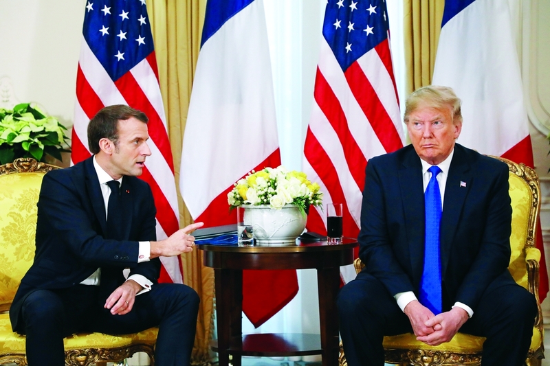 شظايا الرسوم تضرب «الأطلسي».. وأوروبا تتوحد