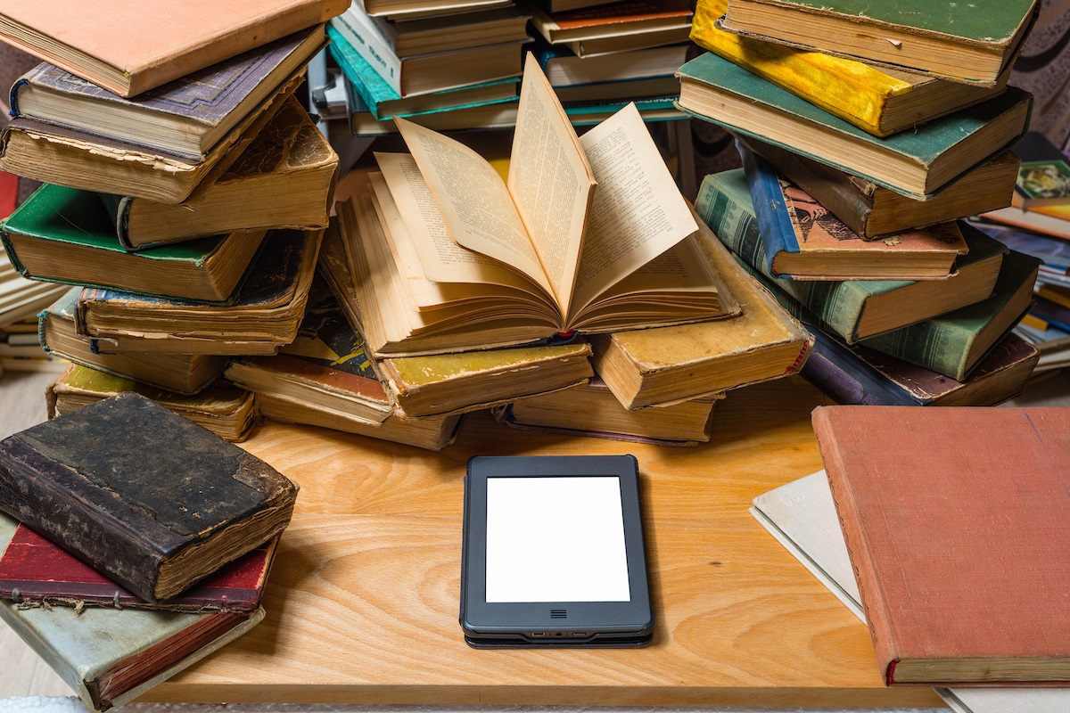 2018: الكتاب المطبوع يتفوق على «الرقمي»