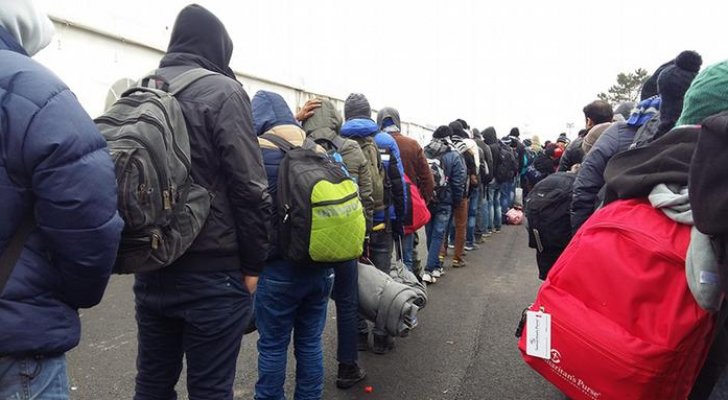 دول تقدم فرصا ومغريات أفضل للعمالة