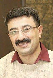 من يمنح ترياق الأمل للثكالى سواك