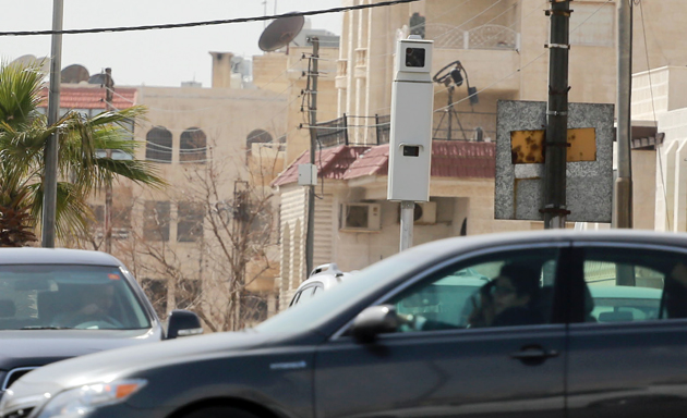 مليون رسالة توعية ومخالفات مرورية تلقتها