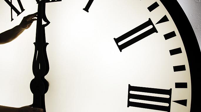 بدء العمل بالتوقيت الصيفي