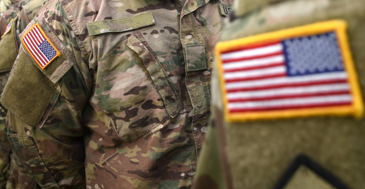 ترمب ينفي إرسال 12 ألف جندي