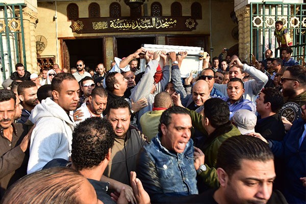 ما سر كلمة «الريس» المكتوبة على