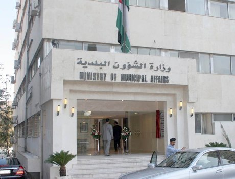 لماذا أخفقت البلديات في تأدية دورها..