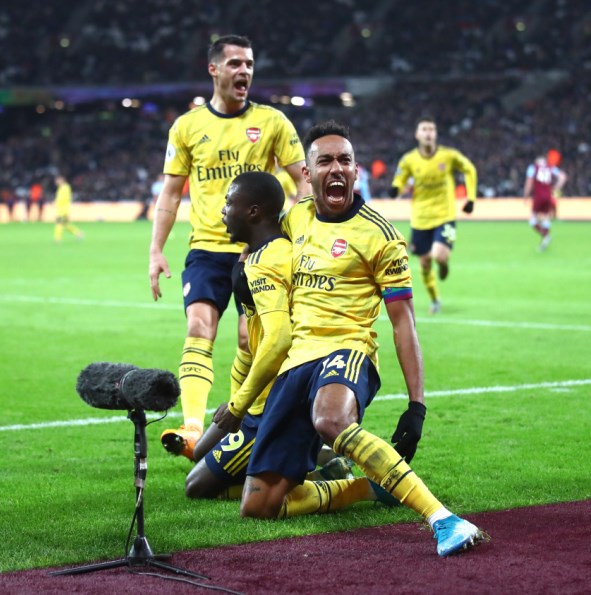 آرسنال يستعيد نغمة الانتصارات بثلاثية في