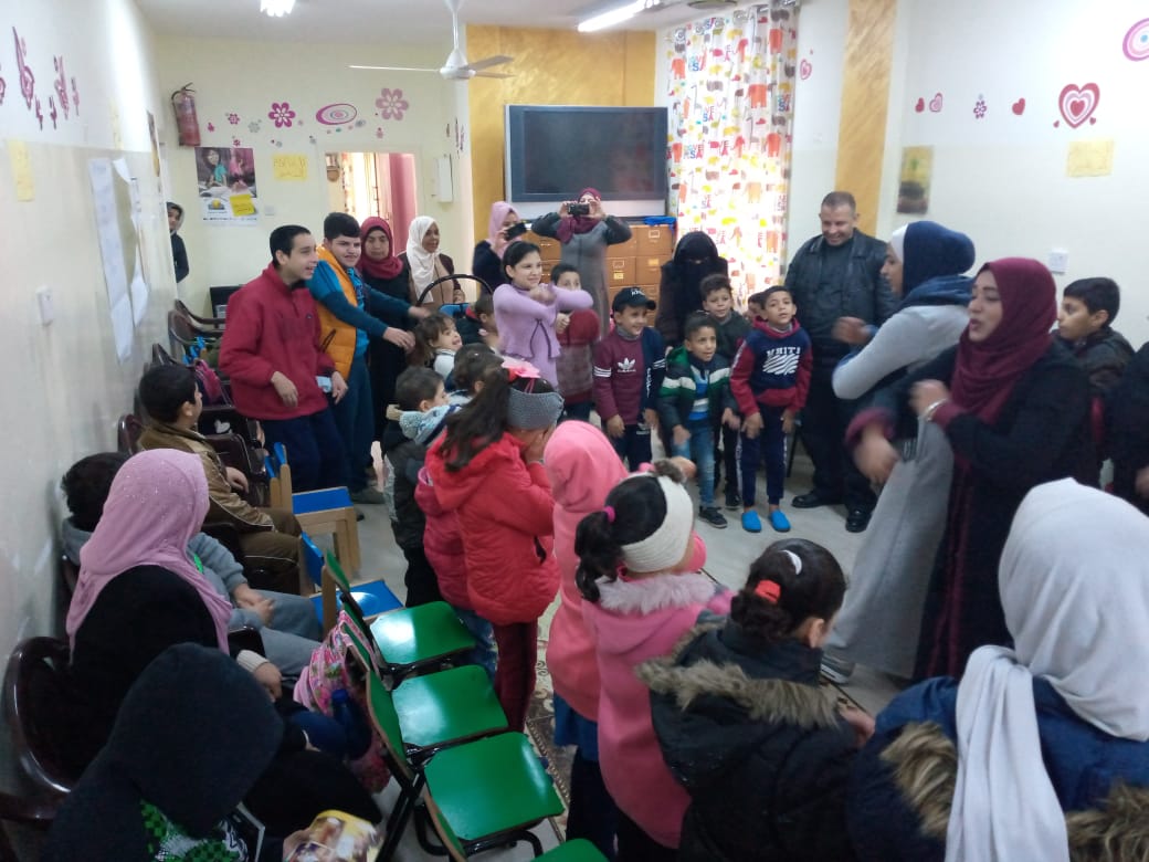 مبادره (( لون وبالون)) في مركز