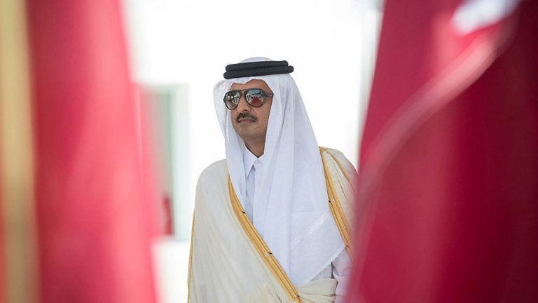 أمير قطر يغيب عن القمة الخليجية