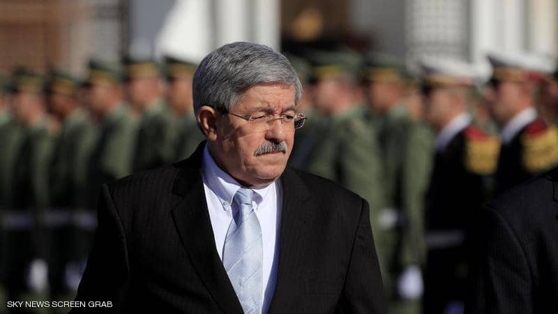 الجزائر.. أحكام بالسجن على رؤساء حكومة