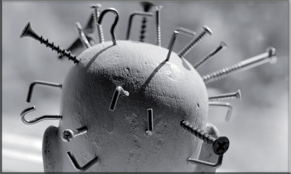 لماذا تسبب ربطة ذيل الحصان شعورا