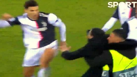 رونالدو مرعوب لظنه أن أحدهم هاجمه