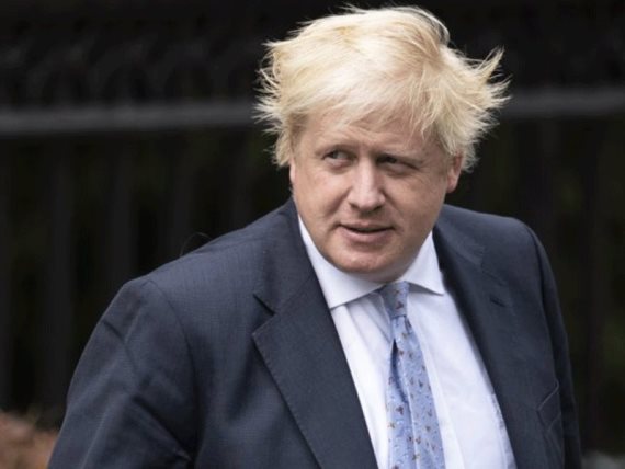 الملك يهنئ رئيس الوزراء البريطاني بمناسبة