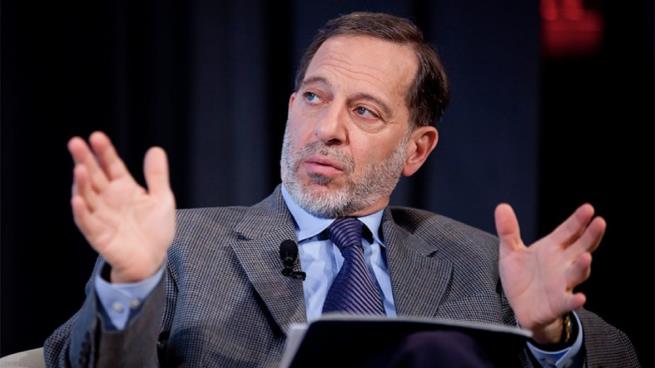 رشيد الخالدي موثّقا حرب المئة عام