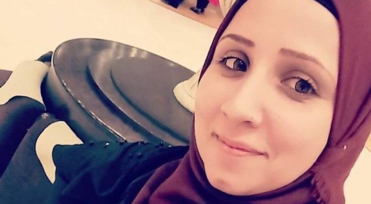 بالصور .. فلسطيني يقتل طليقته وأم