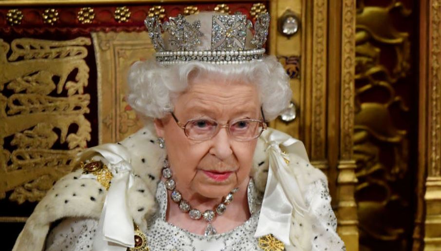 وظيفة مغرية لدى الملكة إليزابيث مقابل