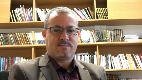 أستاذ مقارنة الأديان بدران مسعود: تعميق