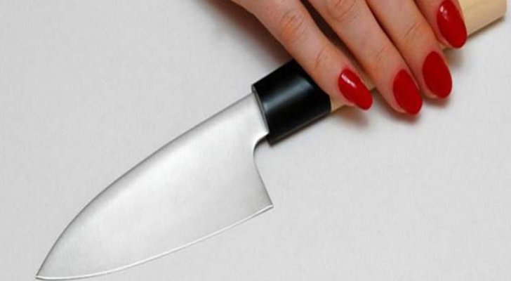 مصرية تقتل زوجها الموظف بطعنة قاتلة