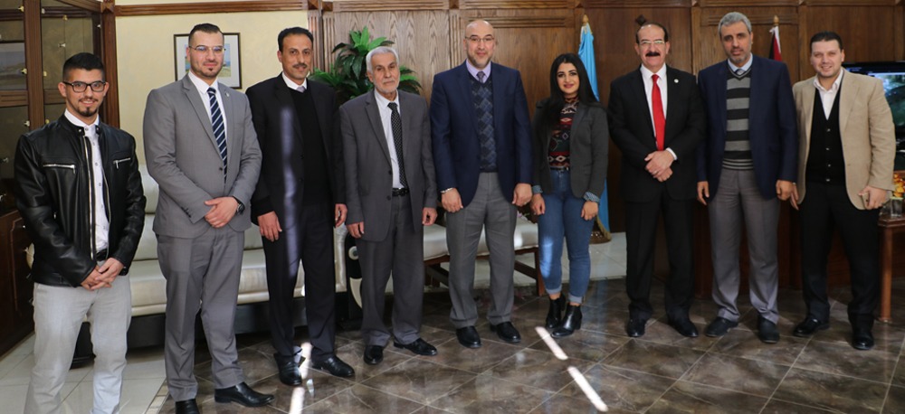 خريجو حقوق جامعة الزرقاء يحصدون المراتب