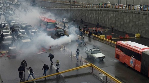 إيران.. موجة اعتقالات جديدة والباسيج يوسع