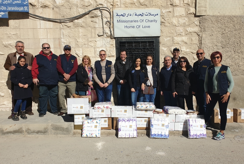 «روتاري نهر الأردن» يزور دار المحبة
