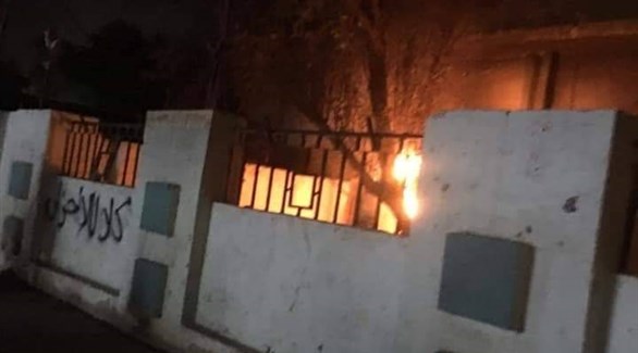 إحراق مقار حزبية وأمنية في ذي